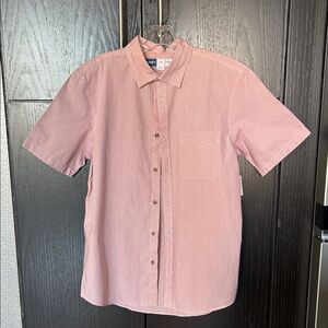 Old Navy Men’s Short Sleeve Button Down Shirt- Size Medium